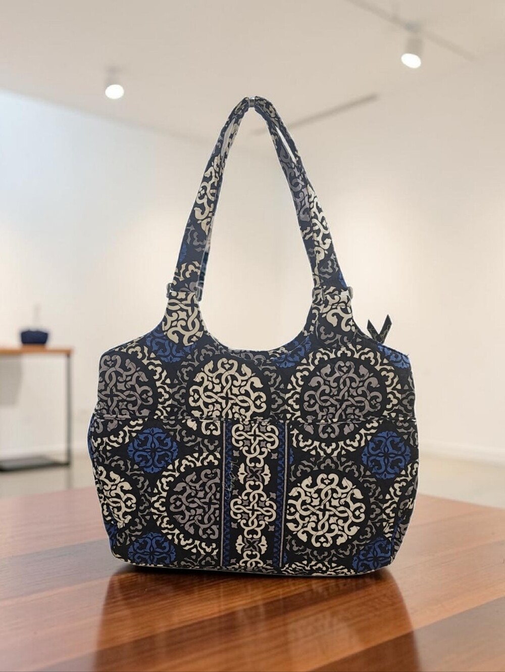Vera Bradley Canterbury Cobalt Large Organizational Tote EUC Laptop Travel Bag - Picture 2 of 10